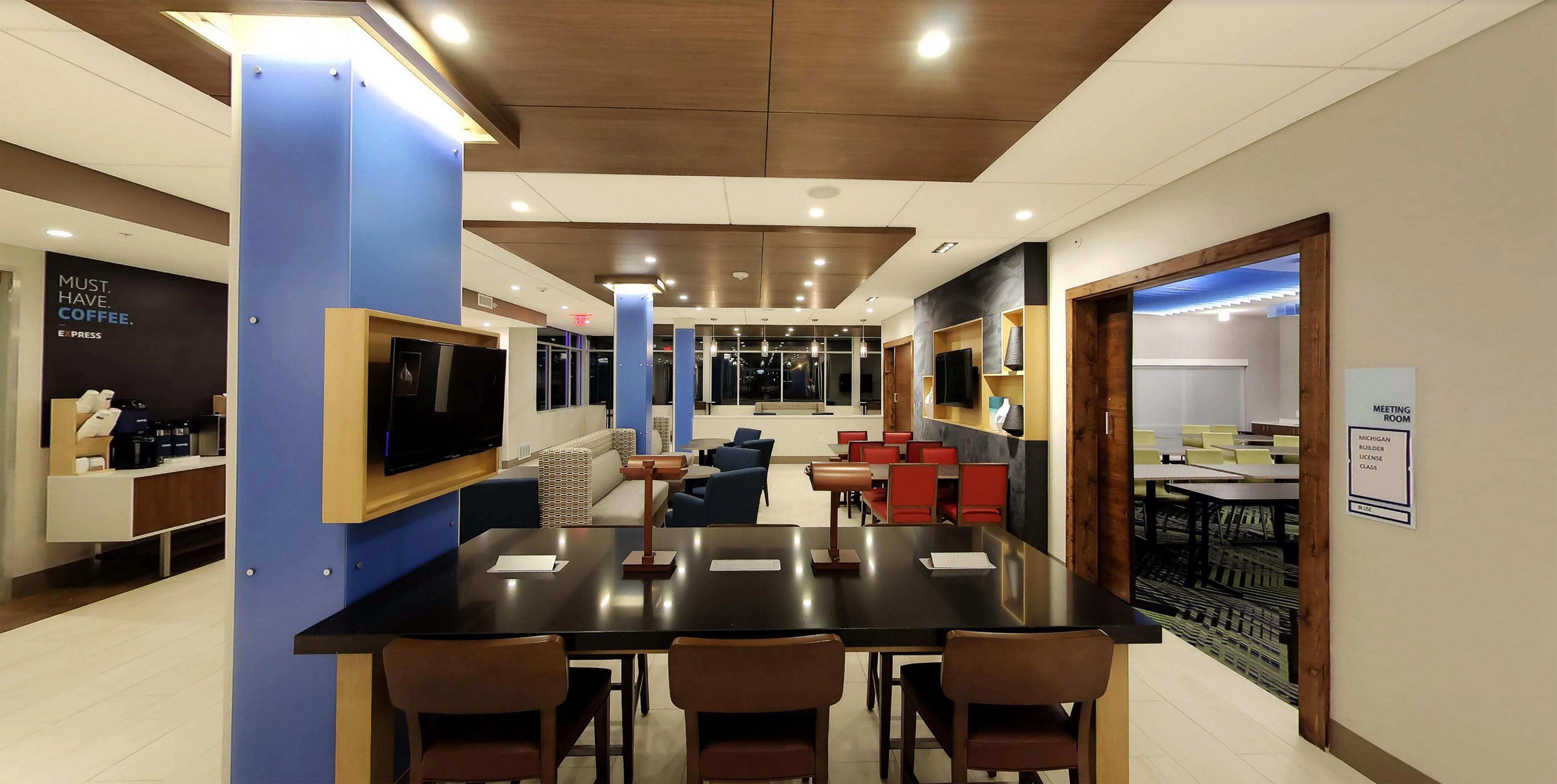 Holiday Inn Express & Suites - Detroit Northwest - Livonia By Ihg Zewnętrze zdjęcie