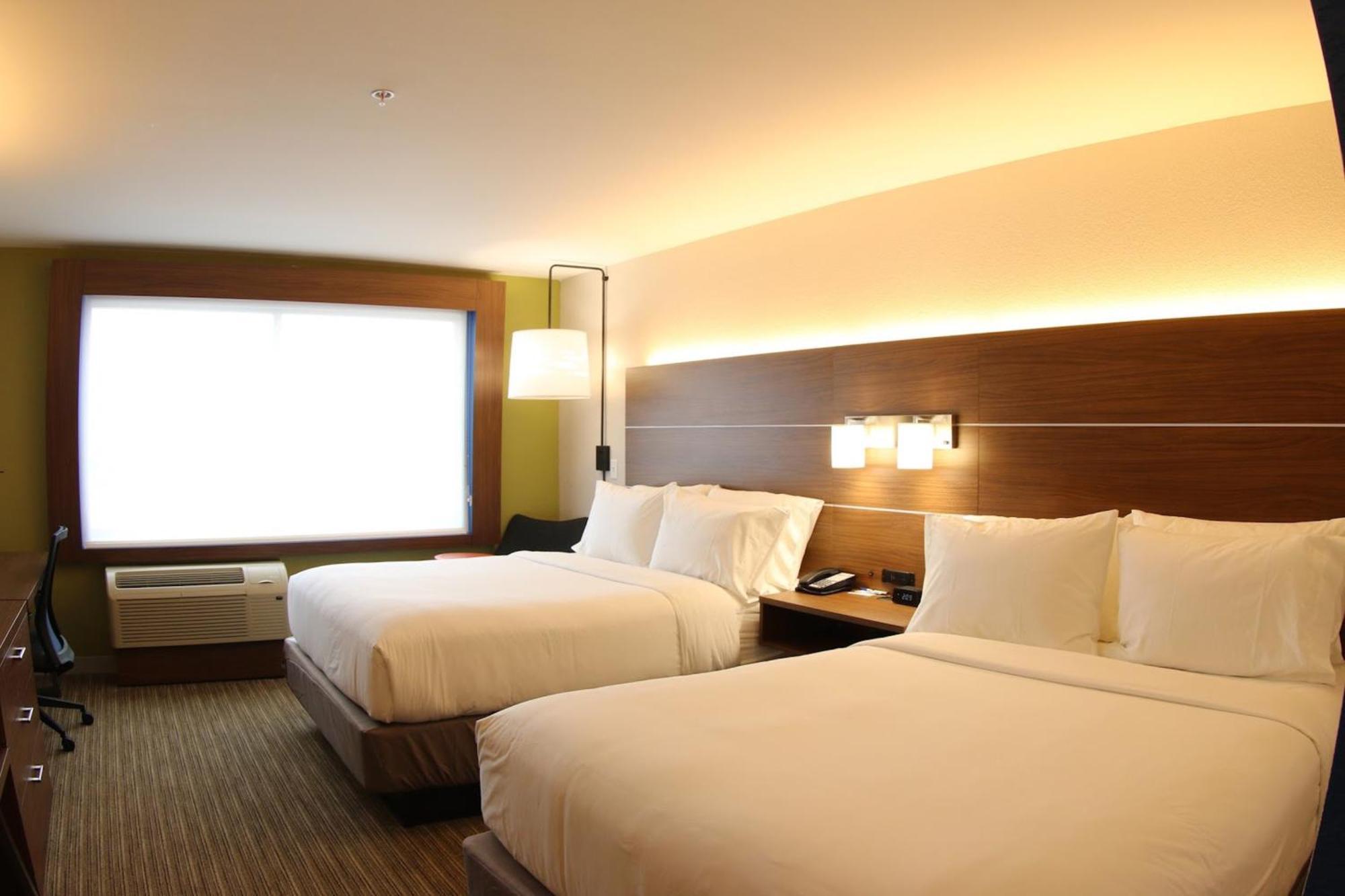 Holiday Inn Express & Suites - Detroit Northwest - Livonia By Ihg Zewnętrze zdjęcie