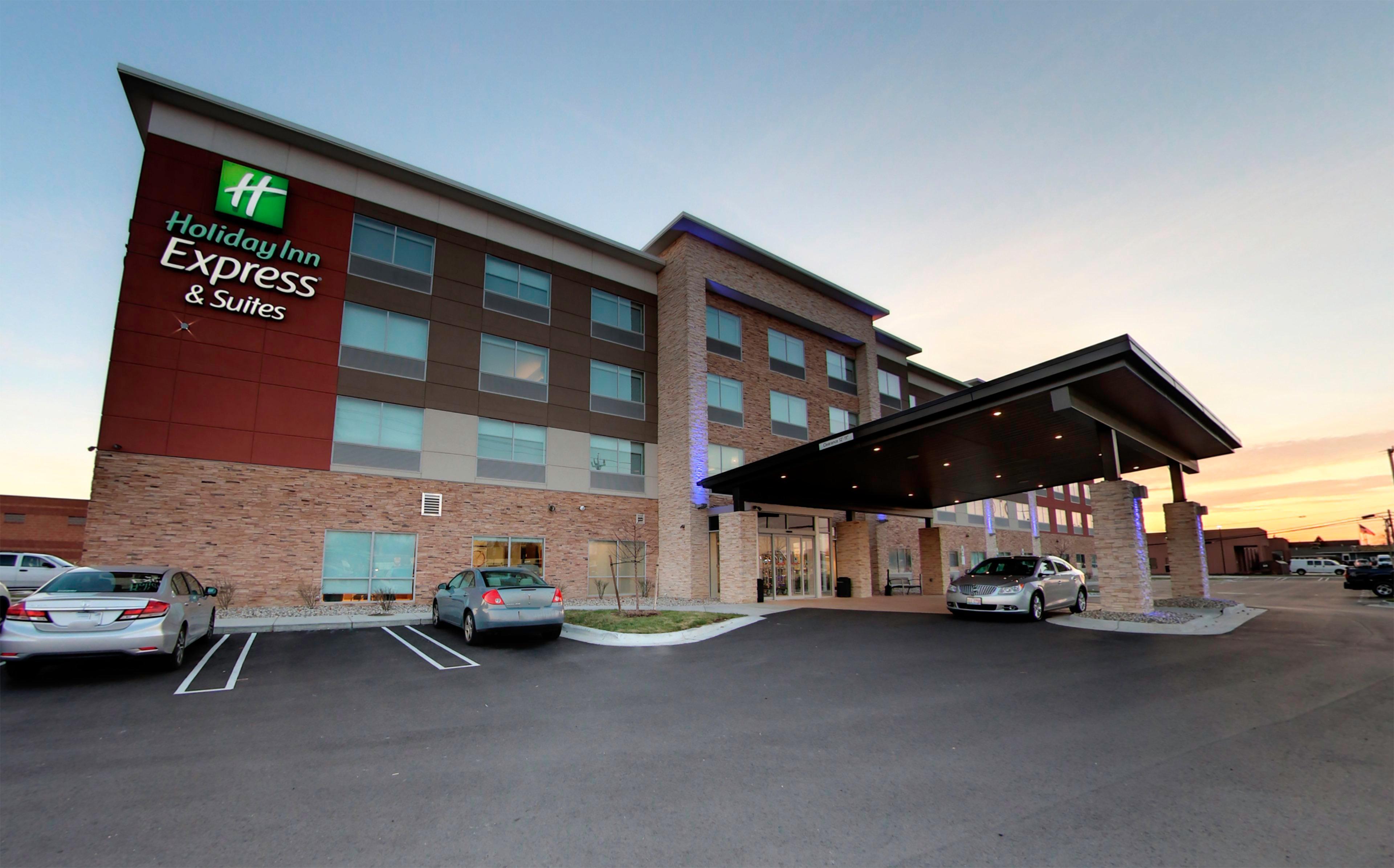 Holiday Inn Express & Suites - Detroit Northwest - Livonia By Ihg Zewnętrze zdjęcie