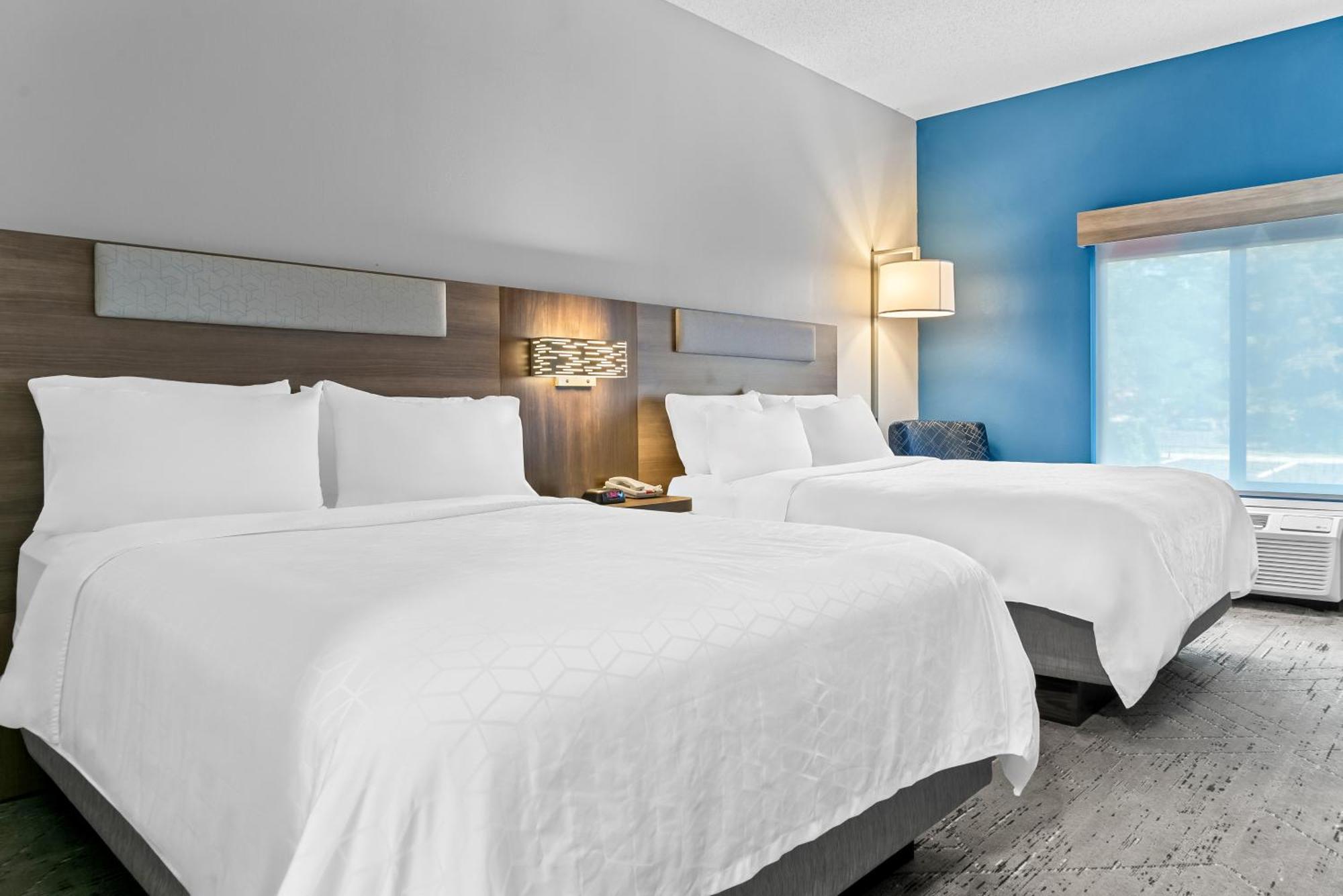Holiday Inn Express & Suites - Detroit Northwest - Livonia By Ihg Zewnętrze zdjęcie